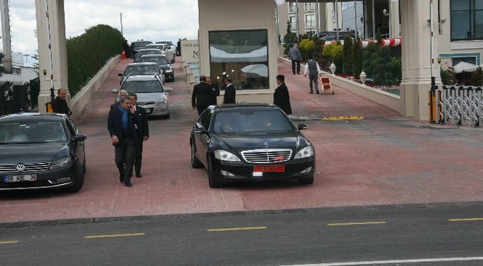 AK Parti toplantısı sona erdi AK Parti toplantısı sona erdi