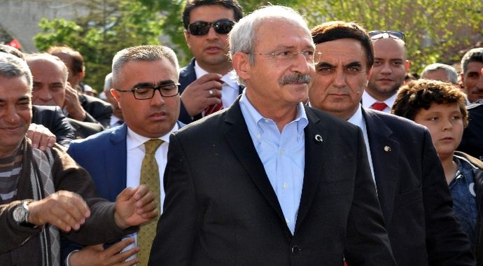 'Tartışılması gereken konu isimler değil' 'Tartışılması gereken konu isimler değil'
