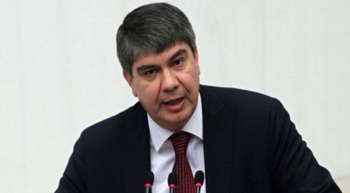 AK Parti&#039;li Türel&#039;e büyük şok!