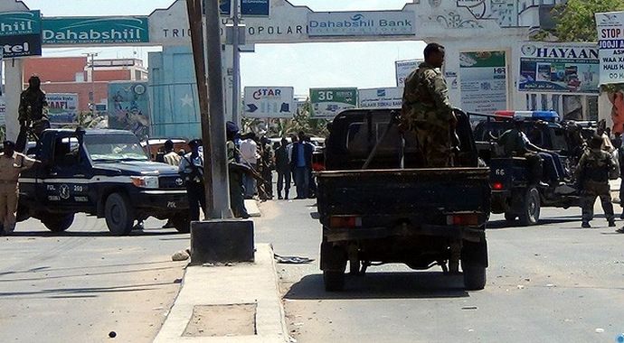 Somali'de bombalı saldırı: 17 ölü, 20 yaralı