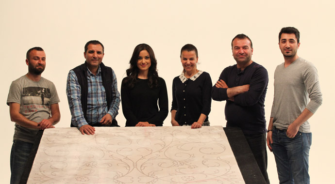 Rafet El Roman reklam yıldızı oldu Rafet El Roman reklam yıldızı oldu