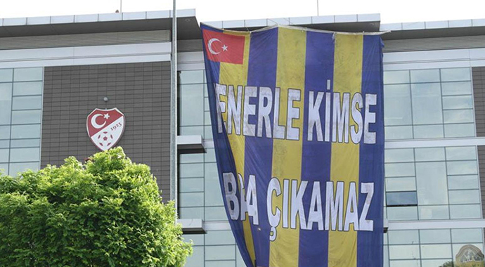 TFF Binasında şoke eden görüntü! TFF Binasında şoke eden görüntü!