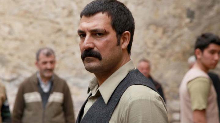 Bülent İnal'in kaçak elektrik davasında karar! Bülent İnal'in kaçak elektrik davasında karar!