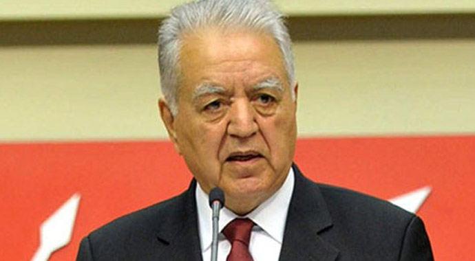 Faruk Loğoğlu'na CHP'lilerden büyük tepki! Faruk Loğoğlu'na CHP'lilerden büyük tepki!