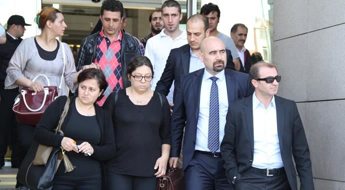 Kaptan konuştu, Ece Su'nun babası fenalık geçirdi Kaptan konuştu, Ece Su'nun babası fenalık geçirdi