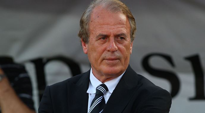 Mustafa Denizli istifa etti! Mustafa Denizli istifa etti!