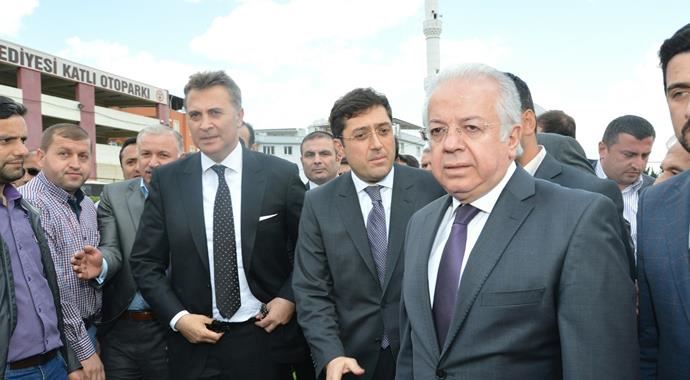 Beşiktaş Başkanı Fikret Orman Soma&#039;da
