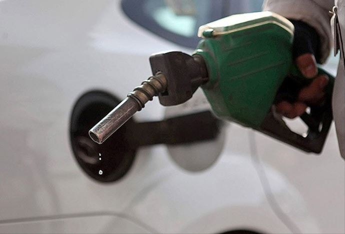 Benzine yine zam geldi! (Benzin fiyatları)