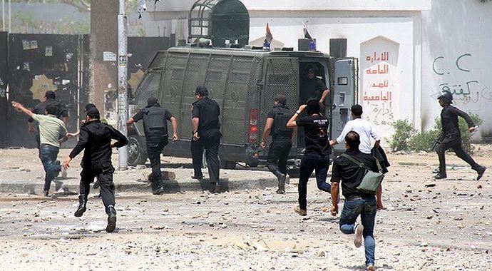 Mısır'da darbe karşıtı gösterilere müdahale Mısır'da darbe karşıtı gösterilere müdahale