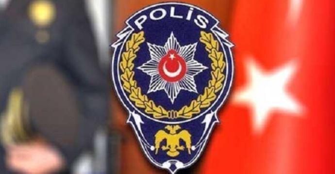 ''Dinleme iddiasıyla'' açığa alındılar ''Dinleme iddiasıyla'' açığa alındılar