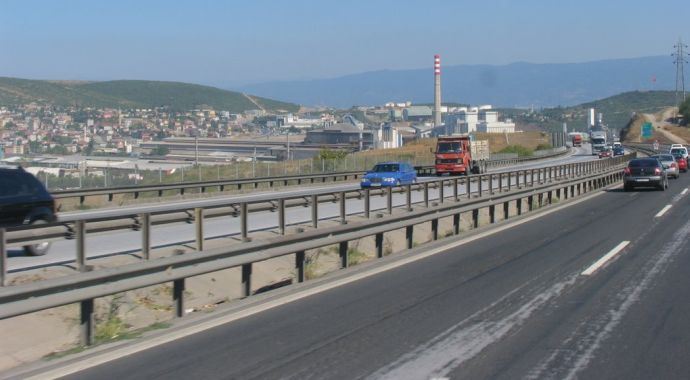 TEM'in Ankara yönü ulaşıma açıldı TEM'in Ankara yönü ulaşıma açıldı