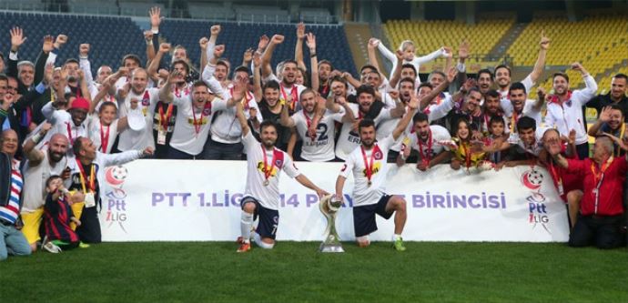 Süper Lig&#039;e yükselen son takım belli oldu