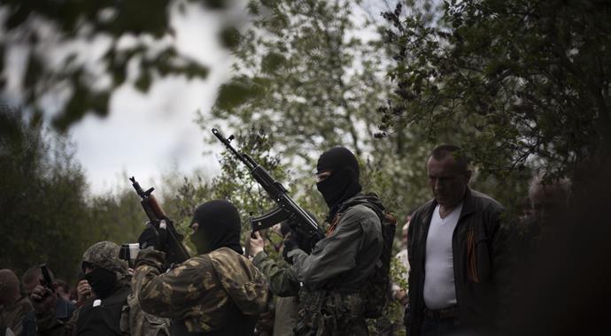 Ukrayna ordusu Sloviansk&#039;ta operasyona başladı