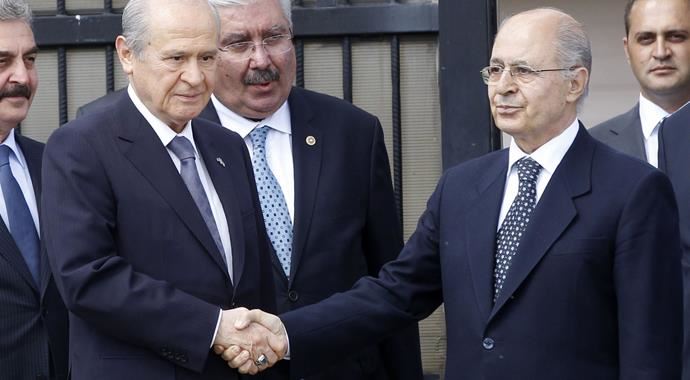 Bahçeli, Ahmet Necdet Sezer&#039;i ziyaret etti