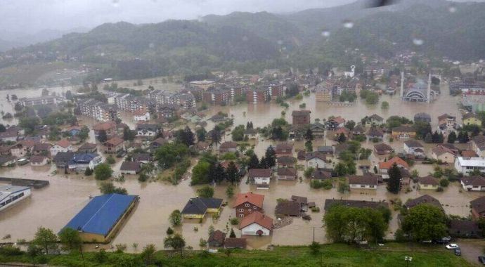 Sırplar&#039;a yardım eden Avrupa Bosna&#039;yı unuttu