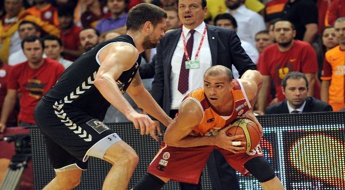 Yarı finalin adı: Galatasaray Yarı finalin adı: Galatasaray