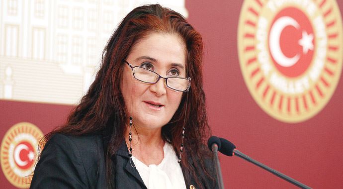 Sebahat Akkiraz&#039;a CHP içinden tepki büyüyor