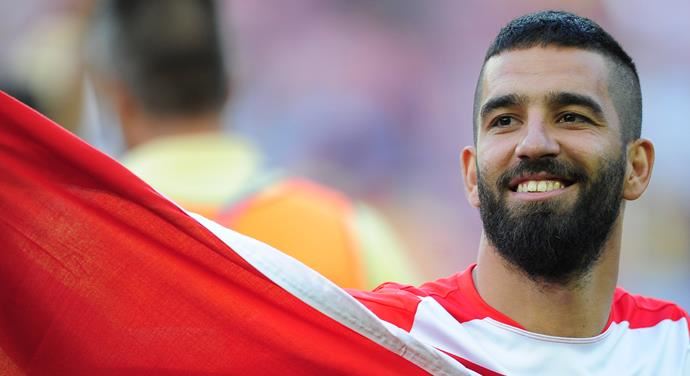 Fenerbahçe'nin doktoru Arda turan için İspanya'da Fenerbahçe'nin doktoru Arda turan için İspanya'da