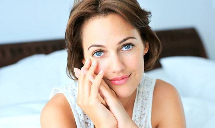 Meryem Uzerli İstanbul'da!