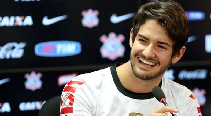 Galatasaray o futbolcu için sıraya girdi