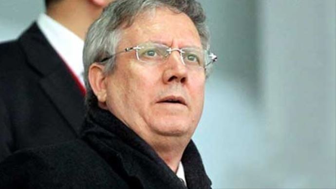 Trabzonspor, Aziz Yıldırım için mahkemeye başvurdu Trabzonspor, Aziz Yıldırım için mahkemeye başvurdu