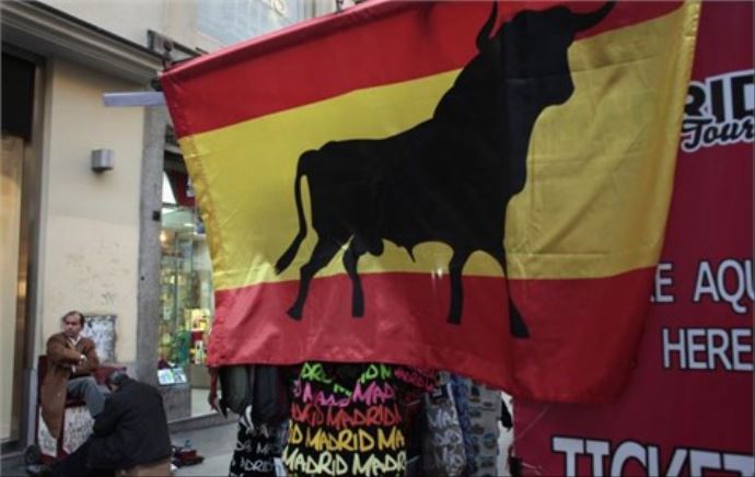 S P&#039;den Yunanistan ve İspanya&#039;ya iyi haber