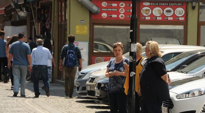 Saros Körfezi'nde peş peşe gelen iki deprem nerelerde hissedildi Saros Körfezi'nde peş peşe gelen iki deprem nerelerde hissedildi