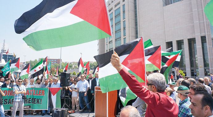 'İsrailli komutanlara kırmızı bülten'