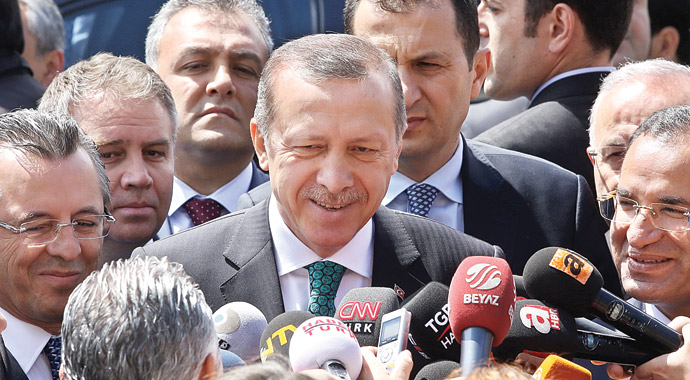 Erdoğan: Sayın Gül'le fikir ayrılığı yaşamıyoruz Erdoğan: Sayın Gül'le fikir ayrılığı yaşamıyoruz