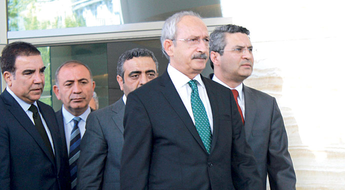 Kılıçdaroğlu: 'Yabancı gazetecilere hükümeti şikayet etti' Kılıçdaroğlu: 'Yabancı gazetecilere hükümeti şikayet etti'