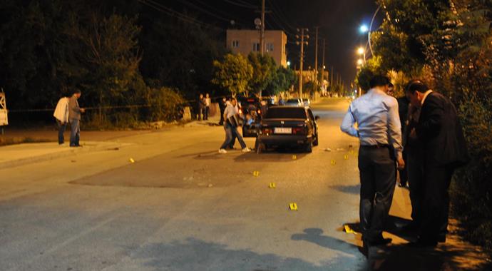 Tarsus'ta korkunç infaz: 2 ölü 1 yaralı var Tarsus'ta korkunç infaz: 2 ölü 1 yaralı var