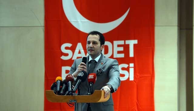 Saadet Partisi genel başkanını seçiyor Saadet Partisi genel başkanını seçiyor