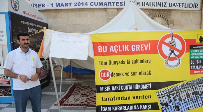 Araştırmacı yazar grevine başladı Araştırmacı yazar grevine başladı