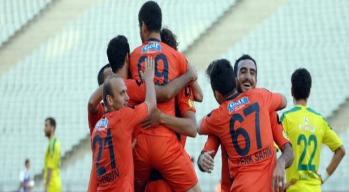 Balıkesirspor Süper Lig'e yükseldi Balıkesirspor Süper Lig'e yükseldi