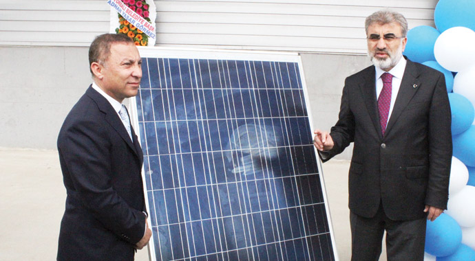 Dünyanın en büyük güneş enerjisi santrali Konya&#039;ya