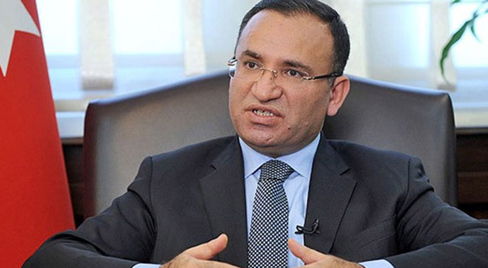 Bekir Bozdağ: Devlet ilk kez böyle bir tehditle karşı karşıya Bekir Bozdağ: Devlet ilk kez böyle bir tehditle karşı karşıya