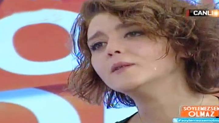 Senem Kuyucuoğlu ağlaya ağlaya anlattı Senem Kuyucuoğlu ağlaya ağlaya anlattı