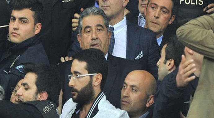 Mahmut Uslu fena patladı! Mahmut Uslu fena patladı!