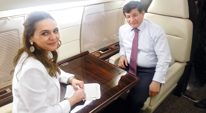 Davutoğlu'ndan 'Paralel'e çarpıcı benzetme: 'Yeniçeri gibiler' Davutoğlu'ndan 'Paralel'e çarpıcı benzetme: 'Yeniçeri gibiler'