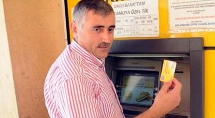 Yattığı yerden 5 bin TL maaş alıyor Yattığı yerden 5 bin TL maaş alıyor