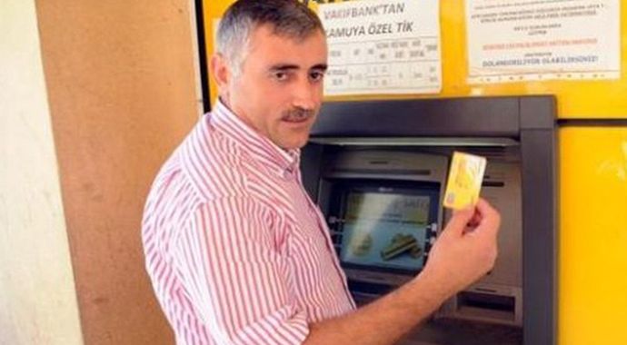 Zoraki görev istiyor Zoraki görev istiyor