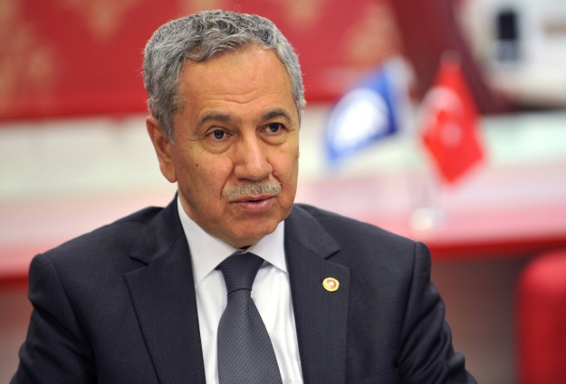 Bülent Arınç taburcu oldu Bülent Arınç taburcu oldu