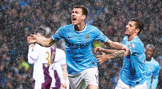 Manchester City'ye 1 puan kaldı Manchester City'ye 1 puan kaldı