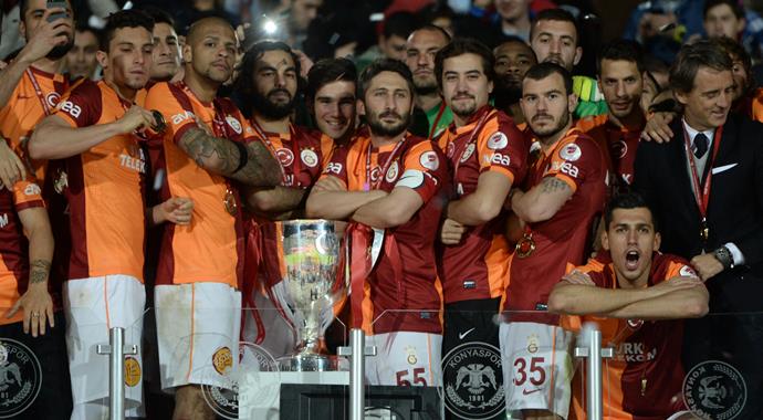Türkiye&#039;den sadece Galatasaray var!