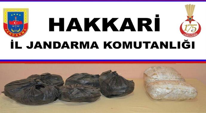 Hakkari'de 39 kilogram uyuşturucu yakalandı Hakkari'de 39 kilogram uyuşturucu yakalandı