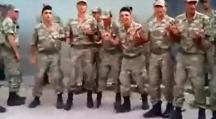'Kışlada PKK marşı'na çifte soruşturma 'Kışlada PKK marşı'na çifte soruşturma