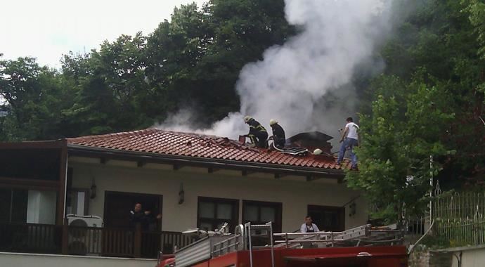 Hünkar Köşkü'nde korkutan yangın Hünkar Köşkü'nde korkutan yangın