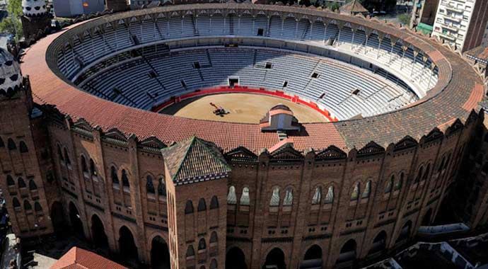 Barcelona'nın dünyaca ünlü arenası cami oluyor Barcelona'nın dünyaca ünlü arenası cami oluyor