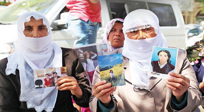 Terör örgütü  İmam Hatip öğrencisi 2 kızı da kaçırmış