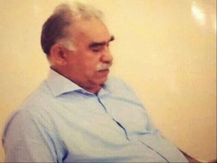 Öcalan: Bayrağı indireni bulun Öcalan: Bayrağı indireni bulun